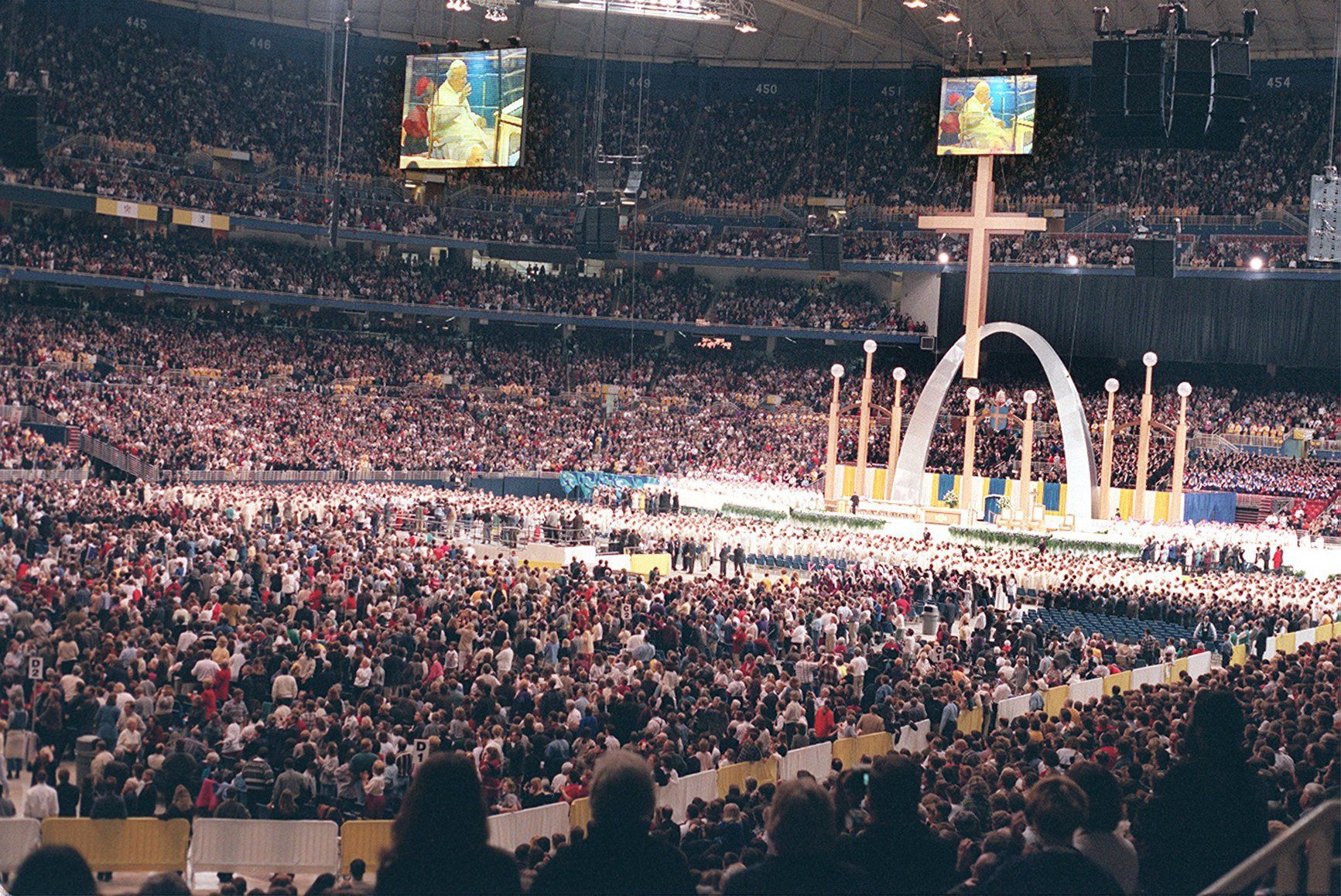 Pope John Paul II visits the Dome